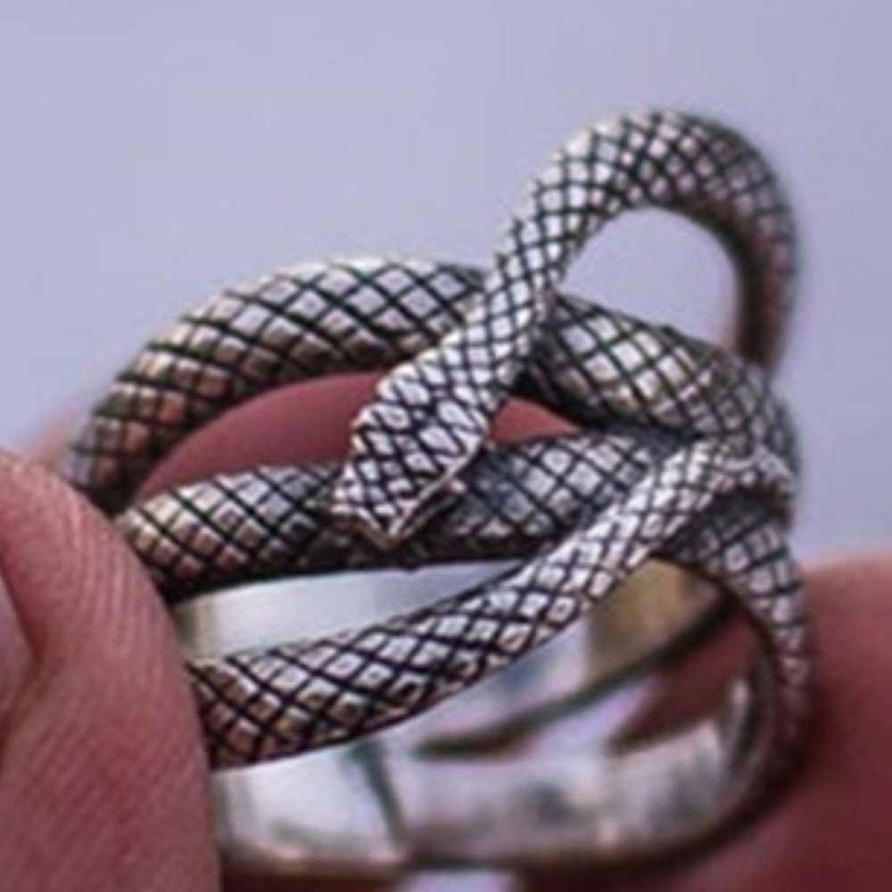 🎁Trendy Multi Layer Snake Vintage Carved Silver Fashion Ring Women, UNVN12123 - Picture 3 of 7